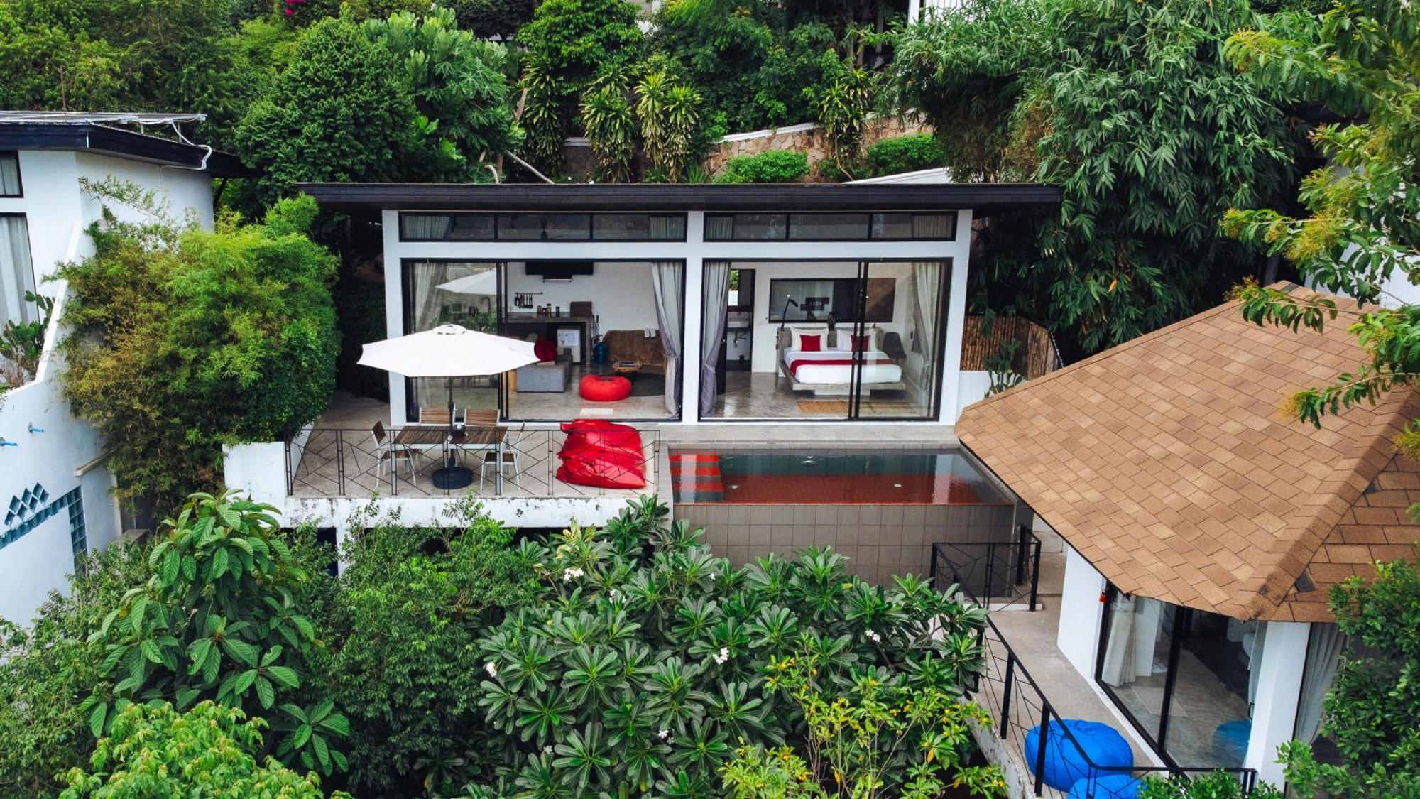 Pahili Pool - Sha Villa Koh Tao